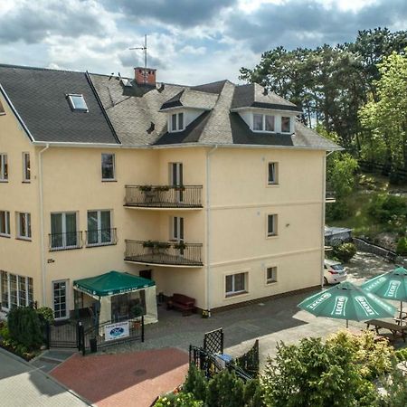 D.L.Blazkiewicz Bed & Breakfast Миелно Екстериор снимка