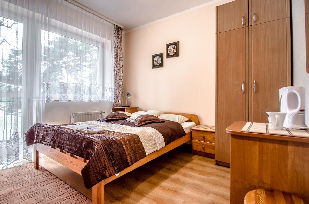 D.L.Blazkiewicz Bed & Breakfast Миелно Екстериор снимка