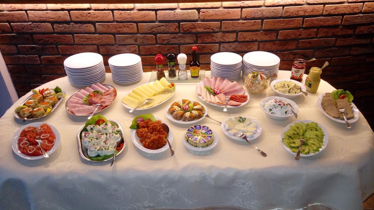 D.L.Blazkiewicz Bed & Breakfast Миелно Екстериор снимка