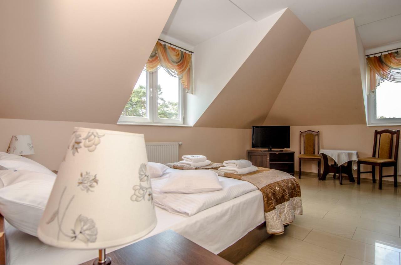 D.L.Blazkiewicz Bed & Breakfast Миелно Екстериор снимка