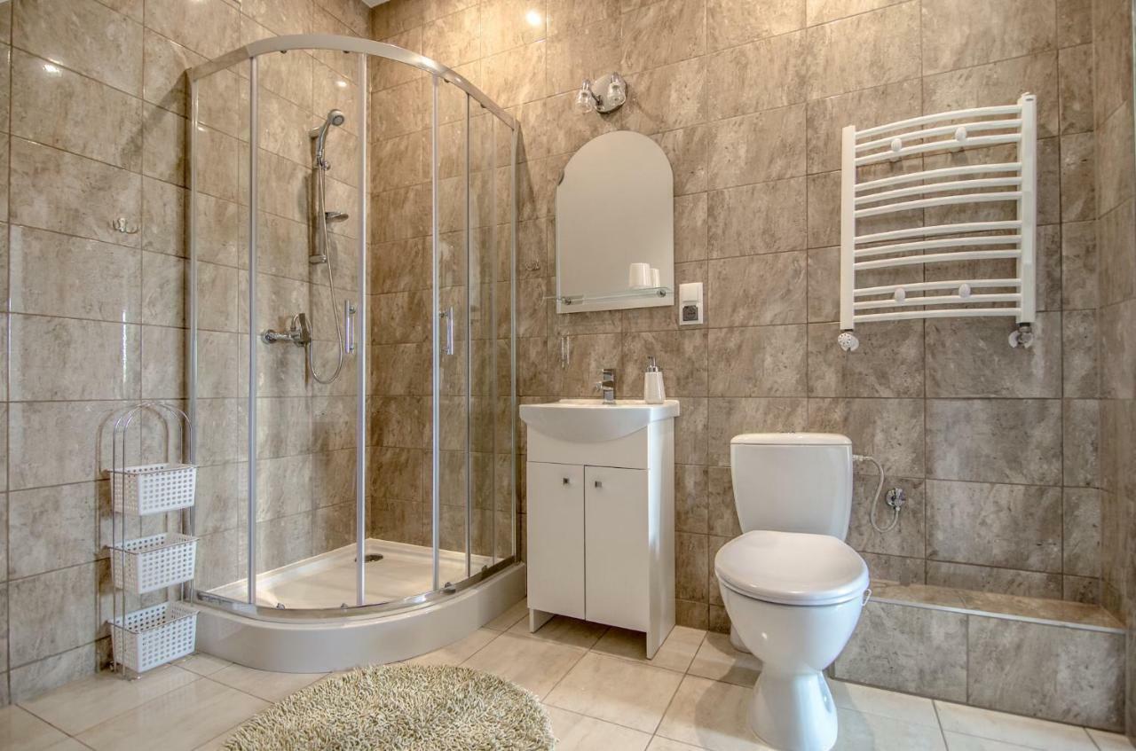 D.L.Blazkiewicz Bed & Breakfast Миелно Екстериор снимка