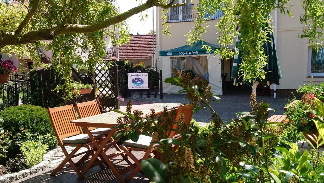 D.L.Blazkiewicz Bed & Breakfast Миелно Екстериор снимка